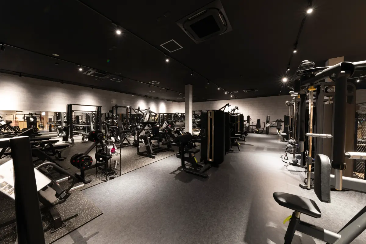 燕店 マシンエリア