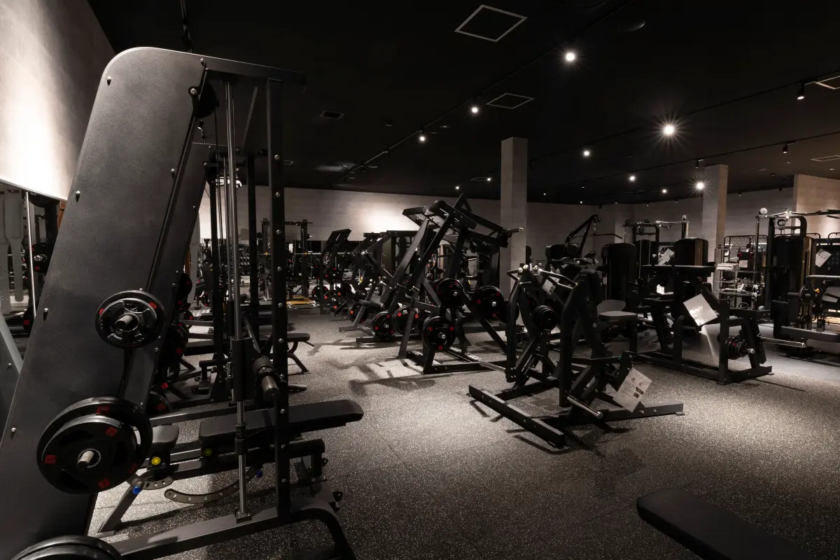 燕店 マシンエリア