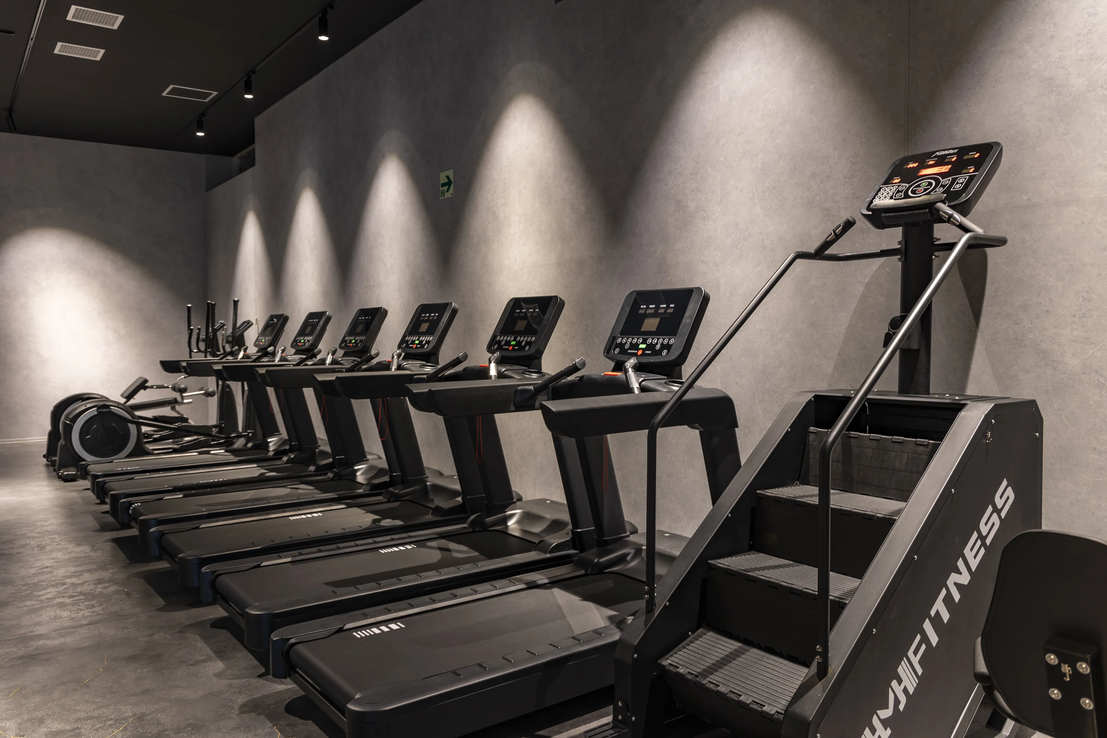 新潟店 マシンエリア