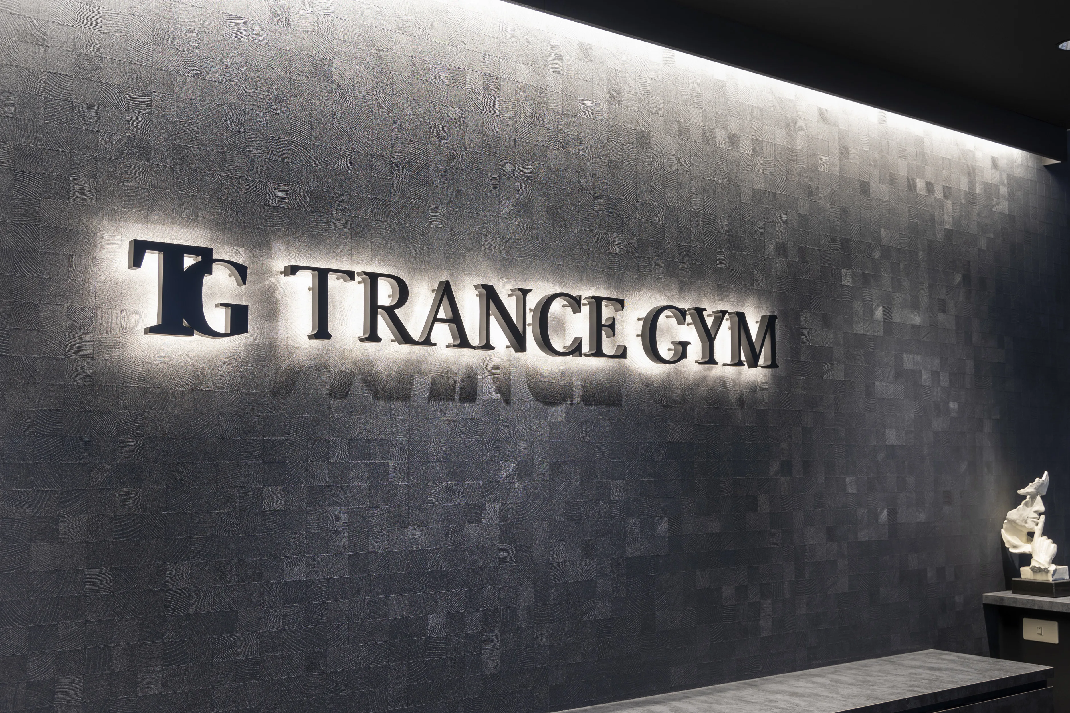 新潟店 受付・ラウンジ